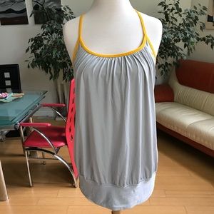 Lululemon top with bra